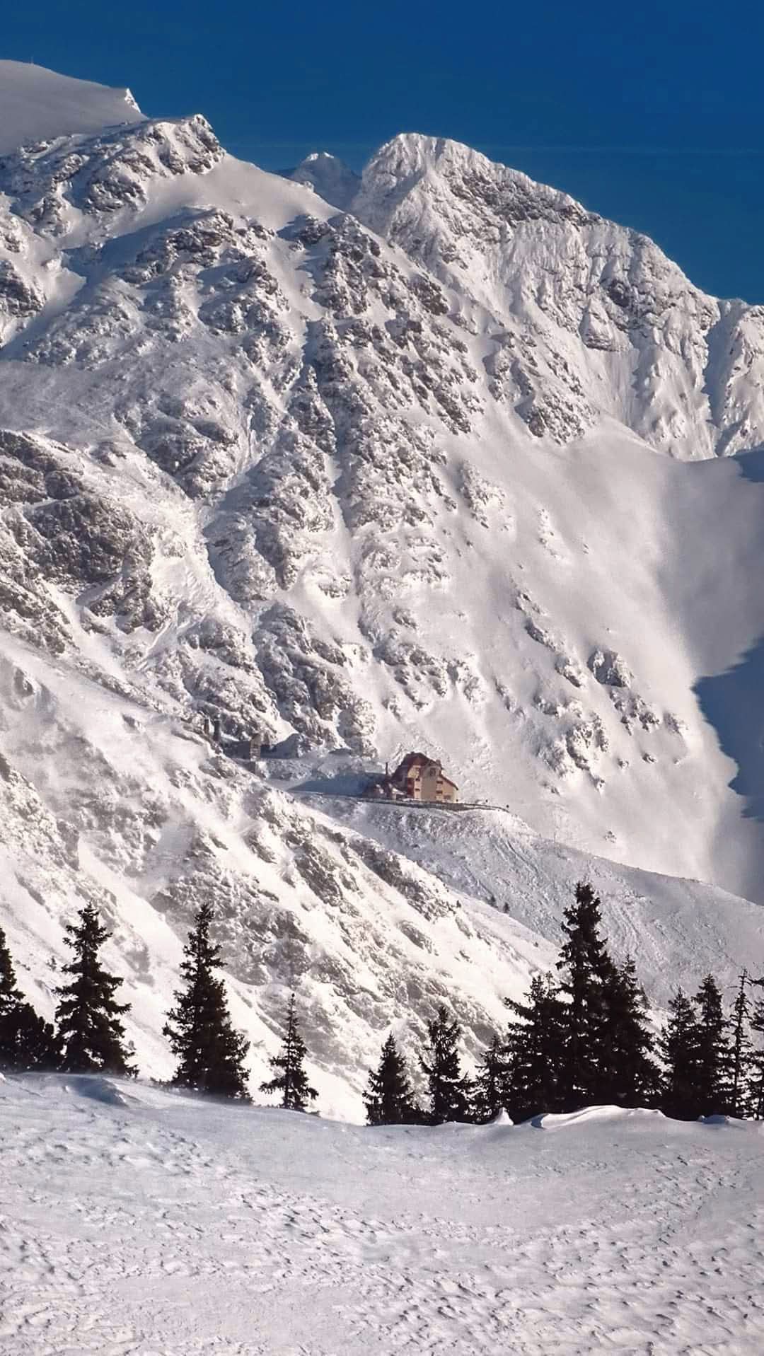 Avalanșă în Făgăraș, risc grad 3!