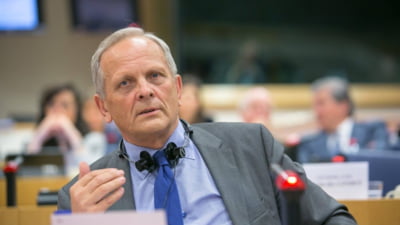 Avertisment: partidele pro-europene în pericol