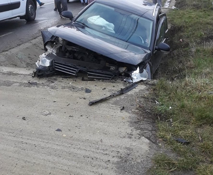 Conducere neocupat permis și Jos influență