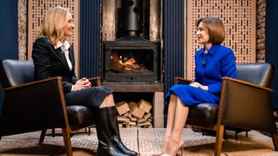 Maia Sandu o susține pe Elena Lasconi