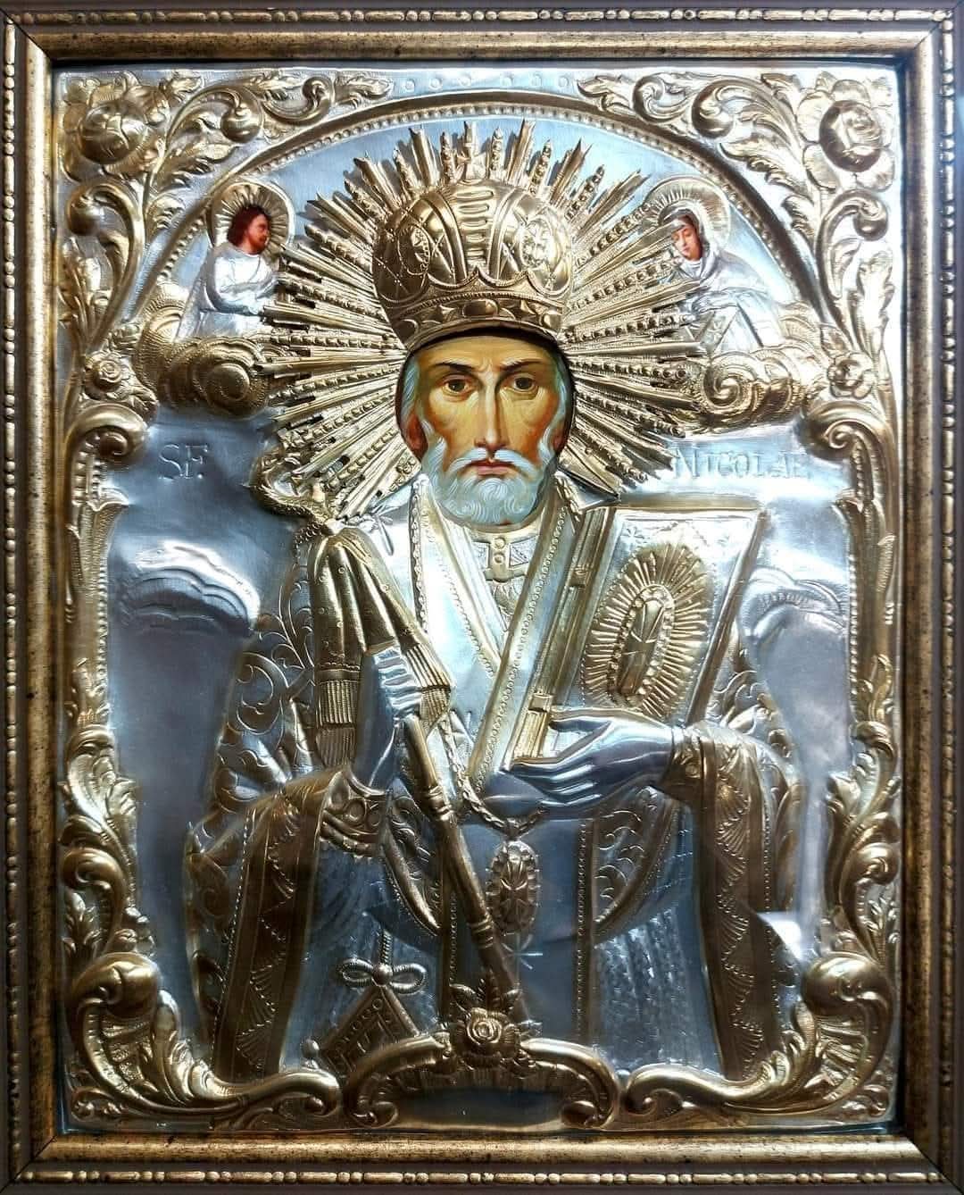 Sfântul Nicolae aduce magia iernii