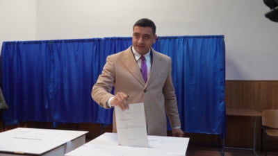 Simpatizanții lui Simion, gol Lasconi!