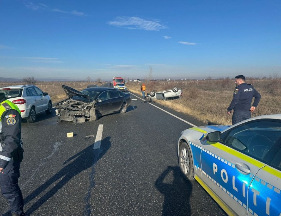 Accident la Gura Ocniței: Trei mașini, un rănit