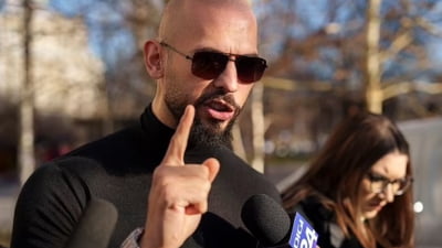 Andrew Tate scăpat de arest, cere compensație