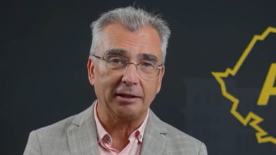 AUR critică reducerile de personal la Senat