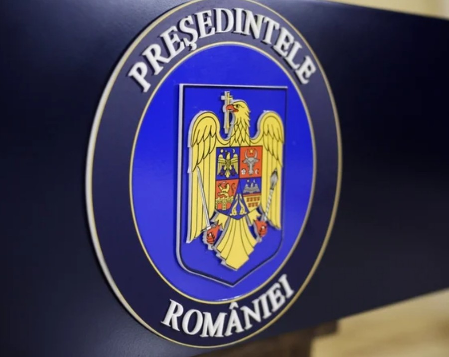 Candidații pot începe strângerea semnăturilor