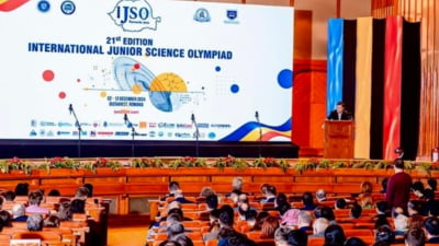 Elev de VII-a câștigă procesul cu Ministerul