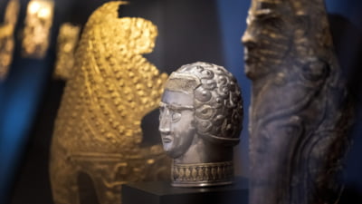 „Fasciștii români” și jaful artefactelor daco-romane