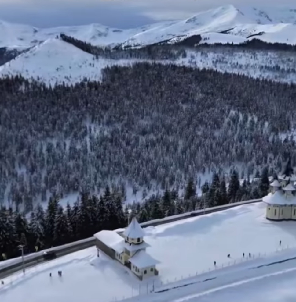 Iarna magică în Pasul Prislop, Maramureș