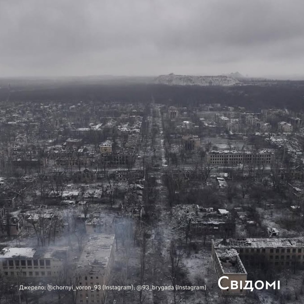 Lupte intense în centrul orașului Torețk