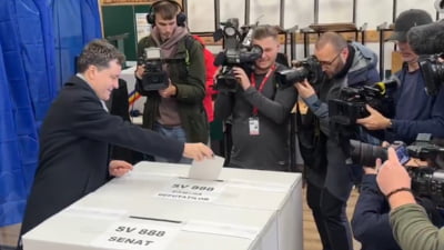 Nicușor Dan: România e ruptă în bucăți