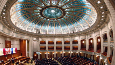 Protest la Camera Deputaților pentru posturi