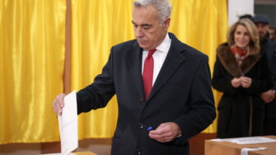 Românii despre anularea alegerilor: fraudă?