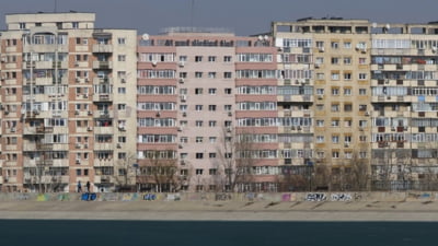 Scumpiri apartamente: câte salarii în 2025?