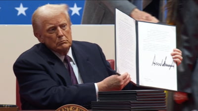 Trump folosește tactici mafiote pentru putere