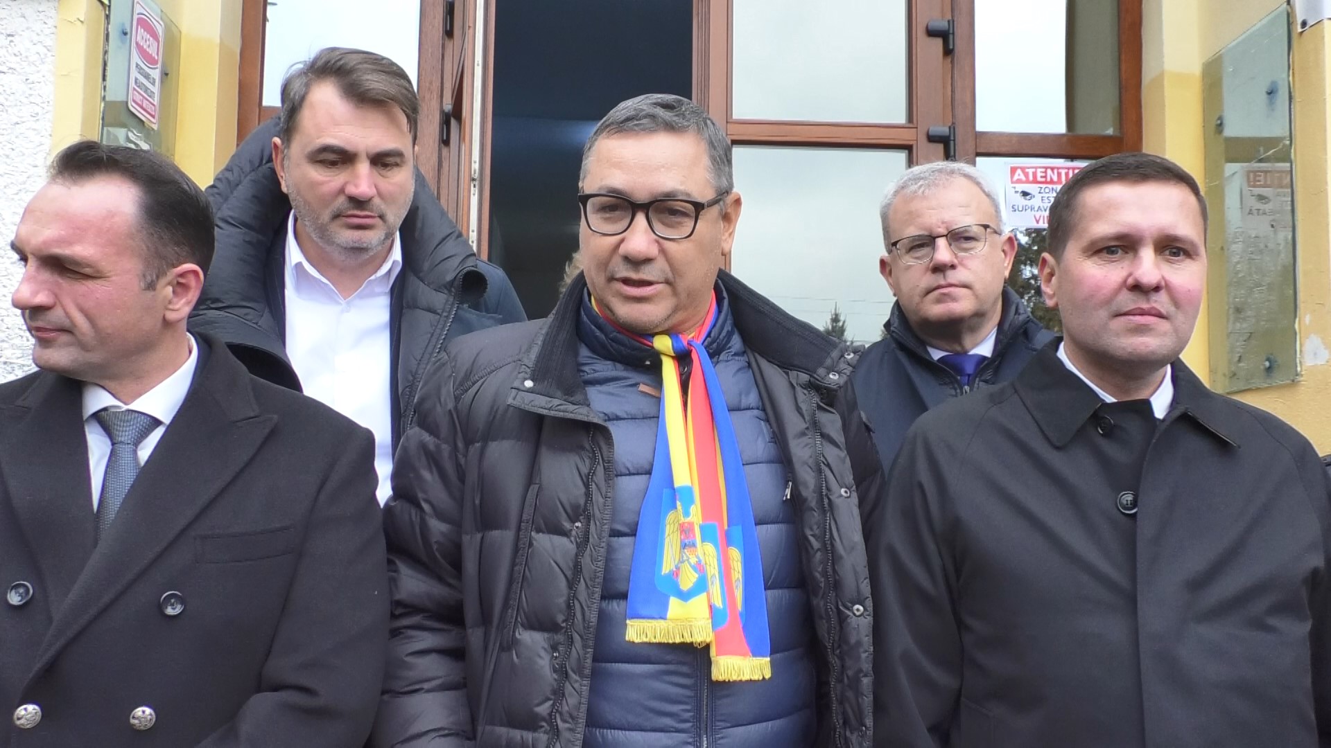 Victor Ponta: Promovăm interesul național