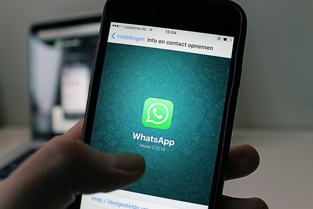 WhatsApp permite conturi multiple pe un telefon