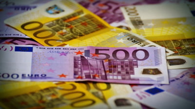 Albania împrumuturi mai ieftine ca România