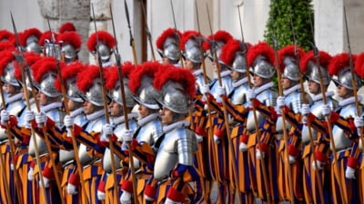 Garda elvețiană pregătește înmormântarea Papei