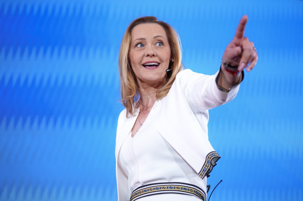 Lasconi cere dovezi despre influența rușilor