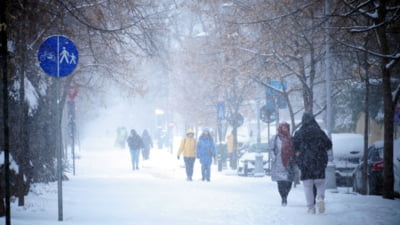 Ninsoare în București, zăpadă de 50 cm