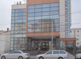 483 locuri de muncă disponibile!