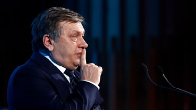 Antonescu: Ponta, ipocrit pentru critici!