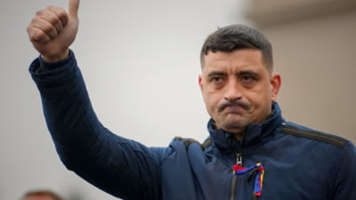 Avertisment pentru liderul AUR: „Simion se teme”