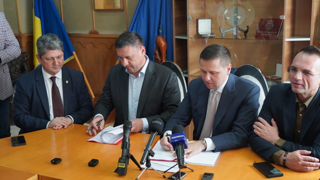 Contract pentru centura Pucioasa și Fieni