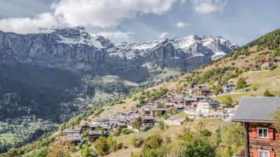 Elveția plătește pentru repopularea unui sat