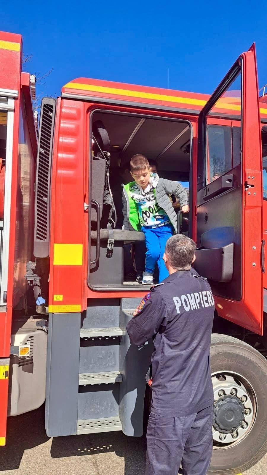 Informare preventivă la școală din Târgoviște