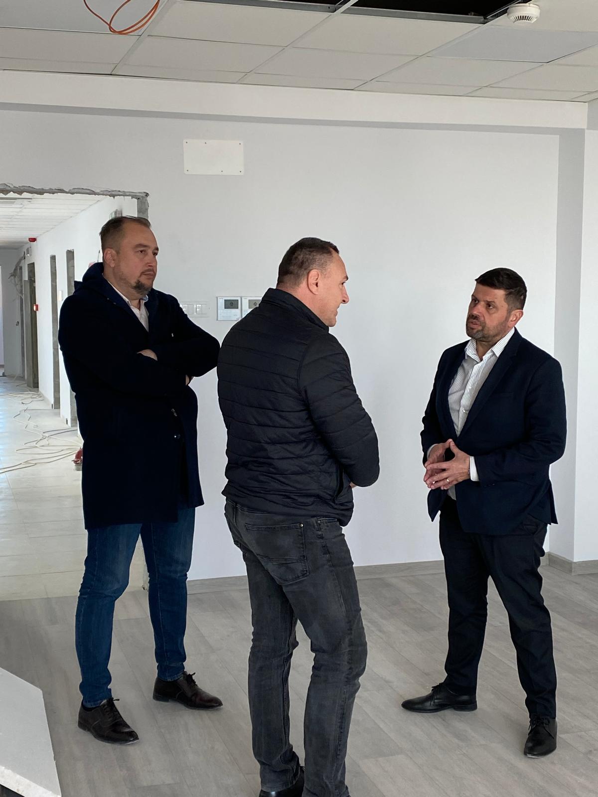 Modernizarea instituțiilor publice în județ