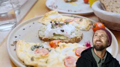Prețul surprinzător al omletei lui Dani Oțil