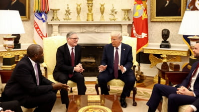 Starmer se implică în disensiunile SUA-Ucraina