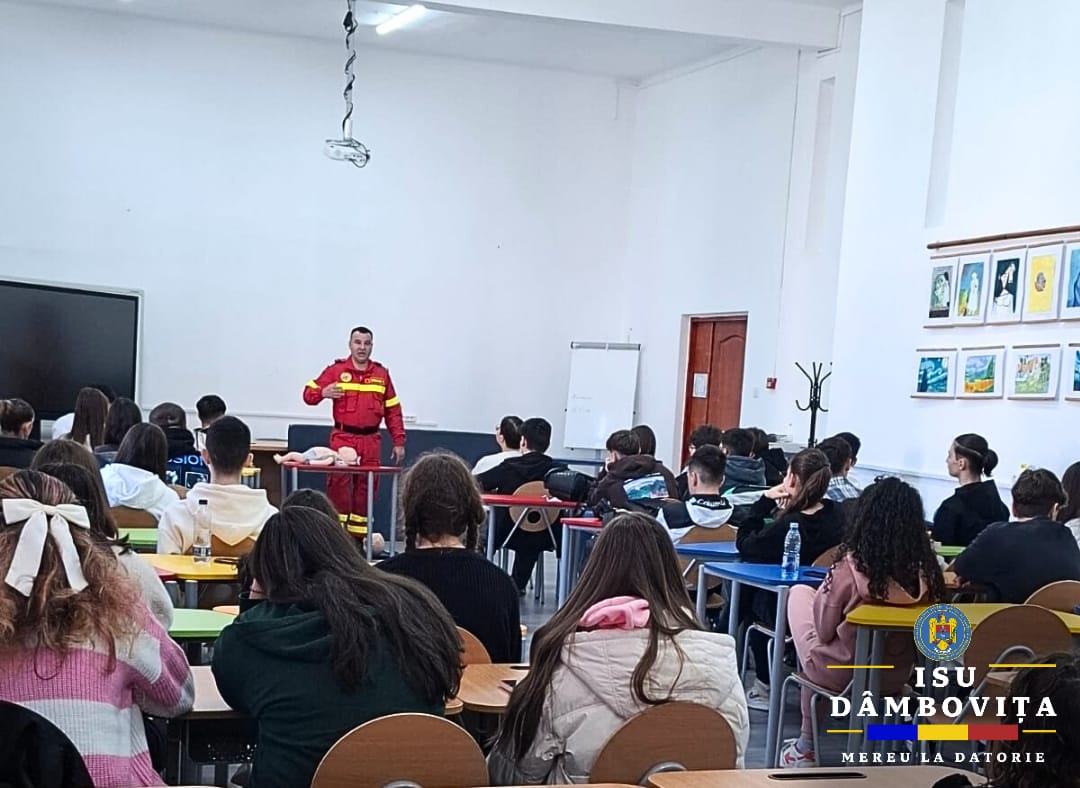 Activități educative ISU Dâmbovița pentru elevi