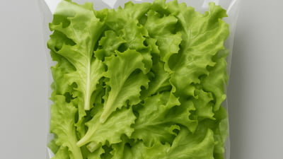 Atenție la salata ambalată: riscuri ascunse!