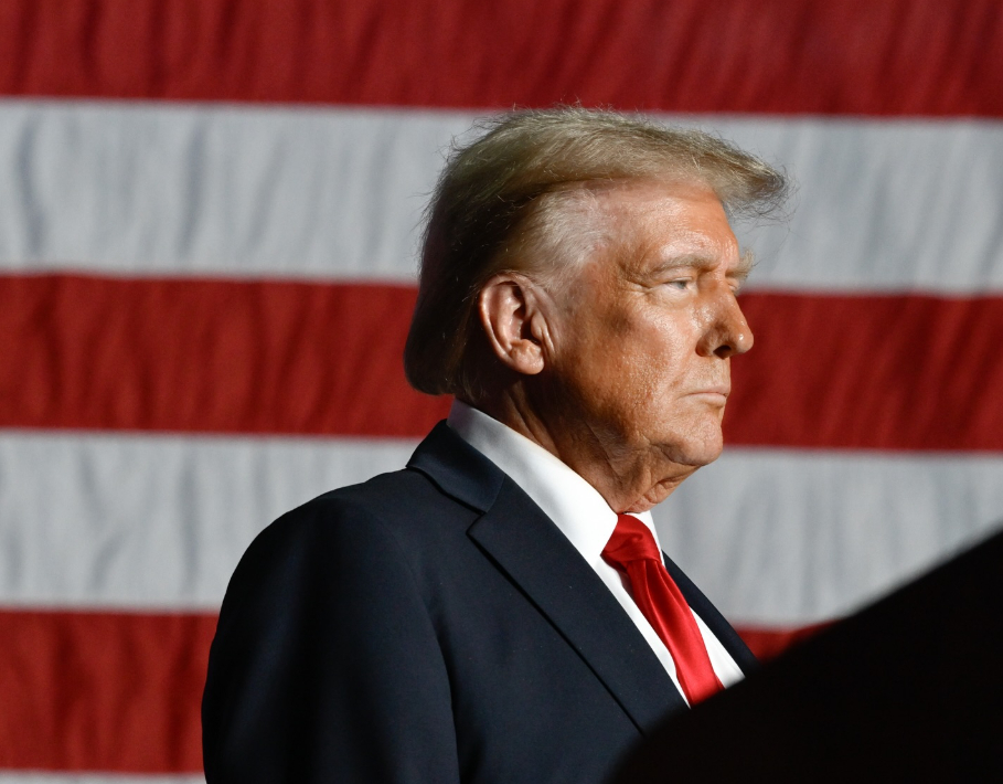 Bilanț 100 zile Trump: consilieri controversați