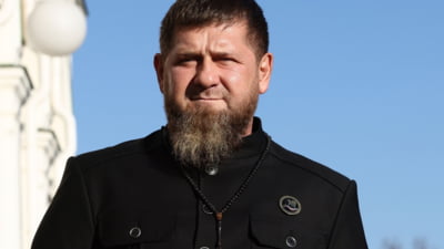 Cadavrul unui Tânăr expus în piață