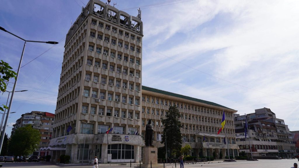 CJ Dâmbovița, campioni la alocări inutile