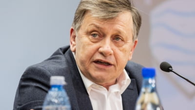 Critici la CNSAS privind accesul la documente