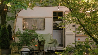 Doi seniori au ars în vacanța de Paște