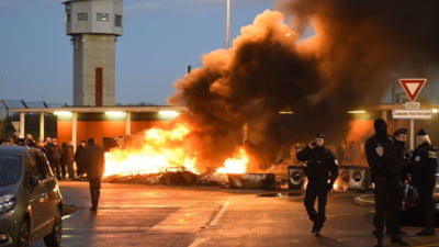 Franța atacată de bande de traficanți