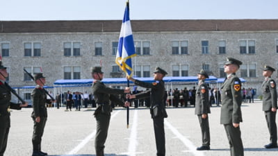 Grecia lansează reforma militară majoră