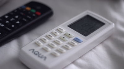 Greșeli care măresc factura de curent vara