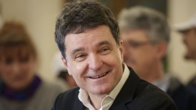 Nicușor Dan: PSD cheltuie 50 milioane euro