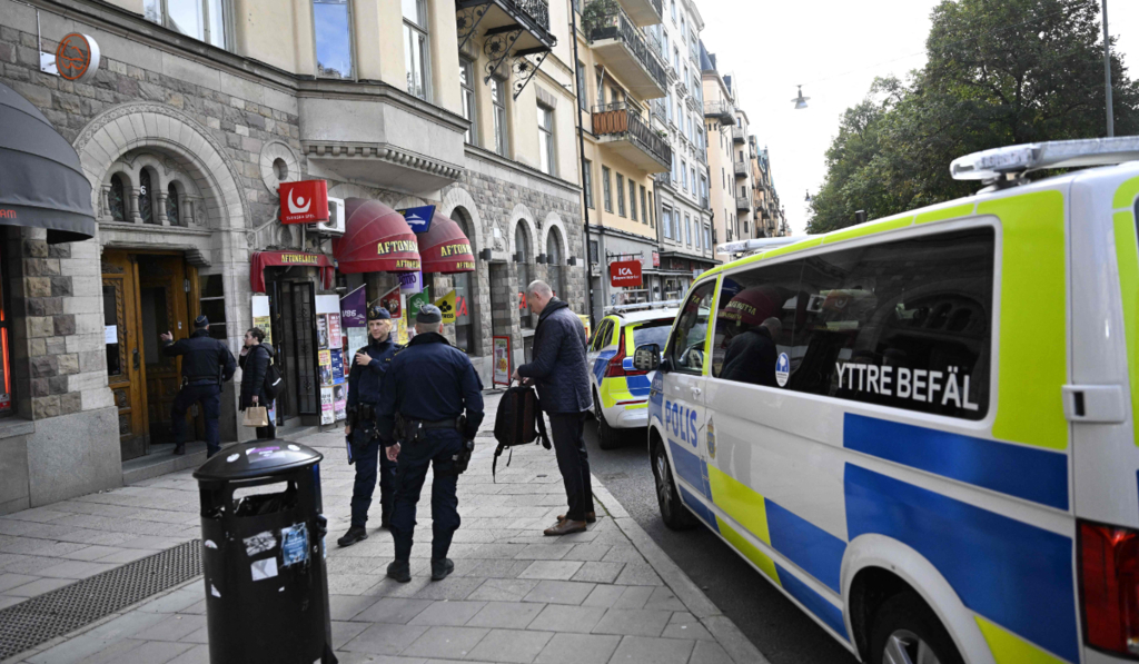 O țară pașnică și provocările sale recente