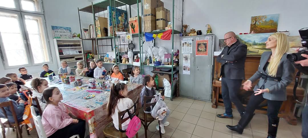 Program special pentru elevi la CJ Dâmbovița