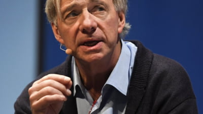 Ray Dalio: Tarifele pot pregăti SUA pentru conflict