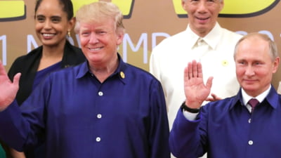 Trump hipnotizat de Putin: o revelație.