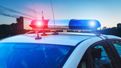 Alertă în Capitală: Femeie înțepată pe stradă